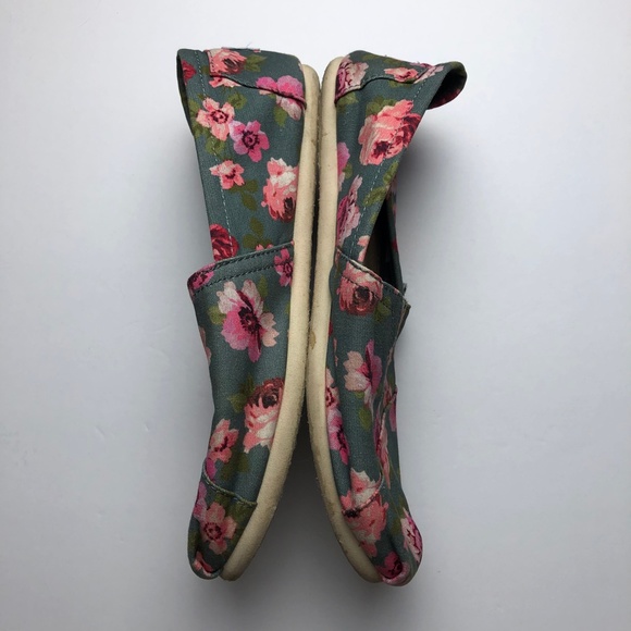 TOMS Rose Print Slip on Sneakers Blue Pink Size 7.5 - Picture 3 of 6
